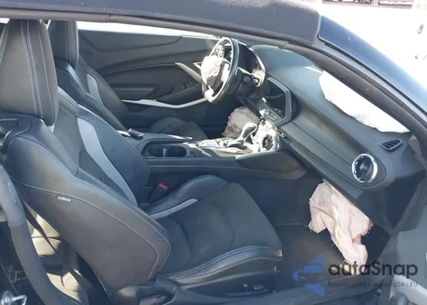 2022 Chevrolet Camaro Rwd 1Ss z USA, uszkodzony, nr VIN 1G1FF3D74N0130011